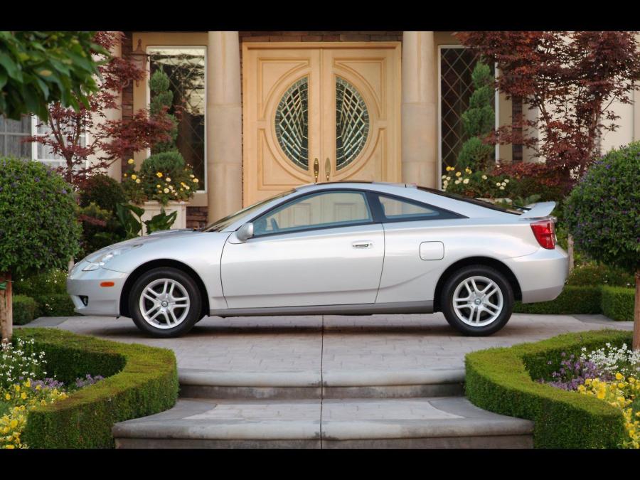  Toyota Celica GTS 2004 года  (фото 9 из 12)